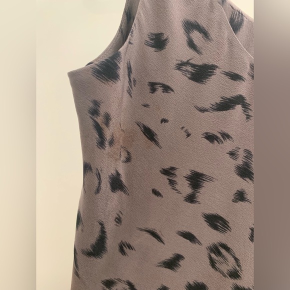 ARITZIA T Babaton 100% Silk ruffled tank top in XS - Picture 6 of 9